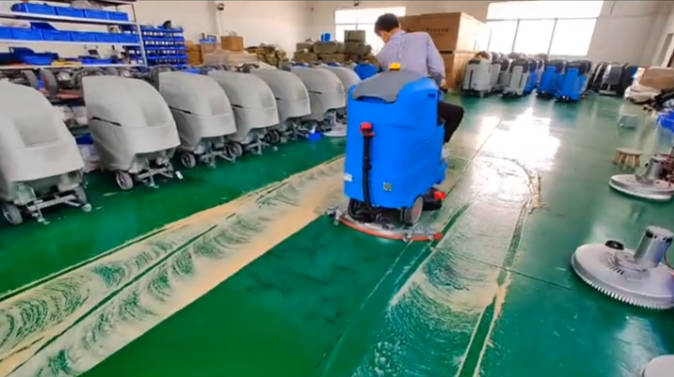 肇庆2023年还在用人工的物业保洁不妨试试洗地机吧